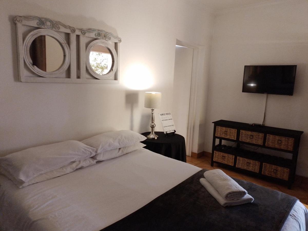 Anna Boeremeisie Guesthouse Беноні Екстер'єр фото